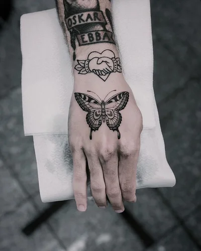 Simon tattoo 040