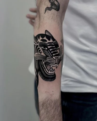 Simon tattoo 041