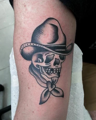 Simon Velez tattoo 037