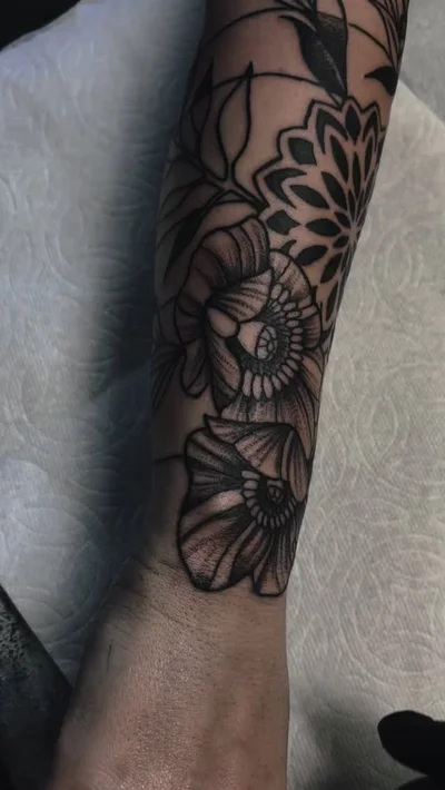 Renee Barasch tattoo ig_012