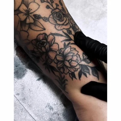 Renee Barasch tattoo ig_022