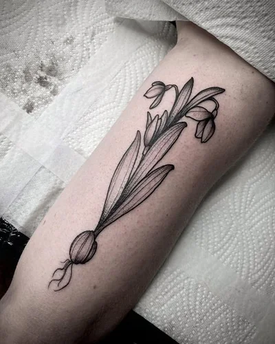 𝔖𝔦𝔫𝔞𝔥 tattoo 009