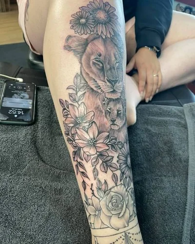 Andrew Grierson tattoo 032
