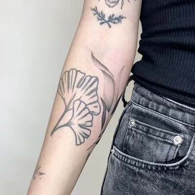 Singulier Tattoo tattoo 019
