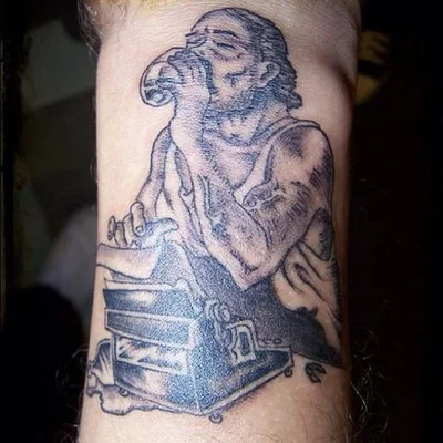 Dirk Vanderlinden tattoo 019