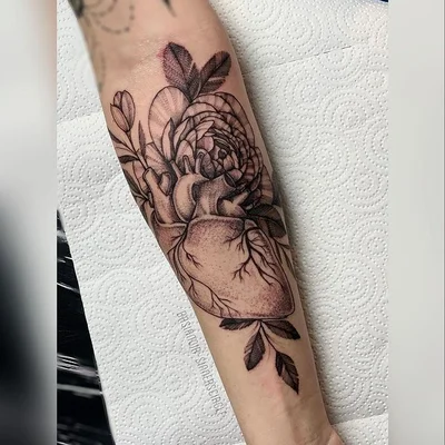 SinnersCircleTattoo&Piercing tattoo 014
