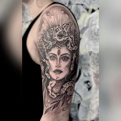 SinnersCircleTattoo&Piercing tattoo 023