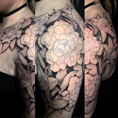 Jessica Brennan tattoo 030