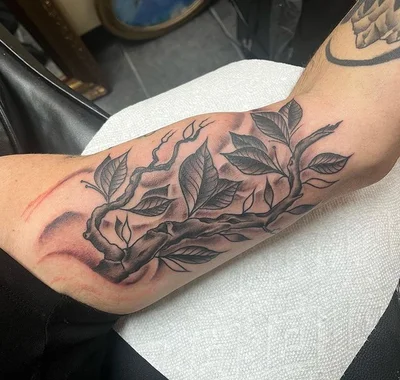 Jesse Corven tattoo 036