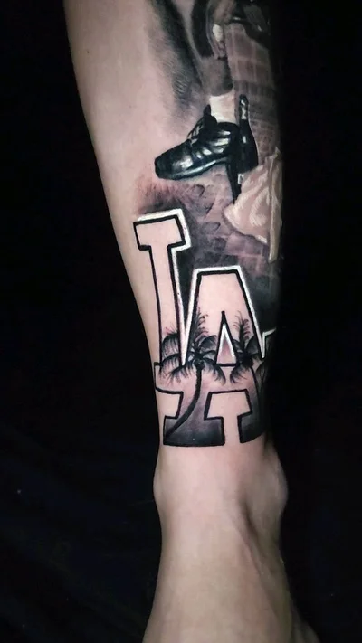 Sirris Slay tattoo 024