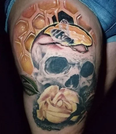 Sirris Slay tattoo 027
