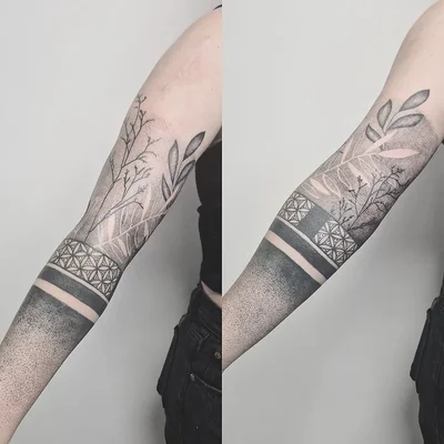 Nikki Kelly tattoo 015