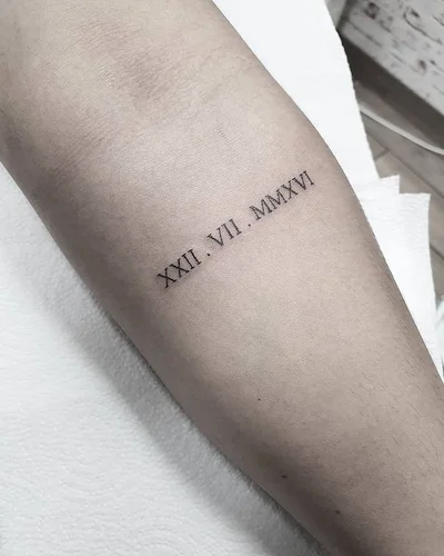 Nikki Kelly tattoo 034