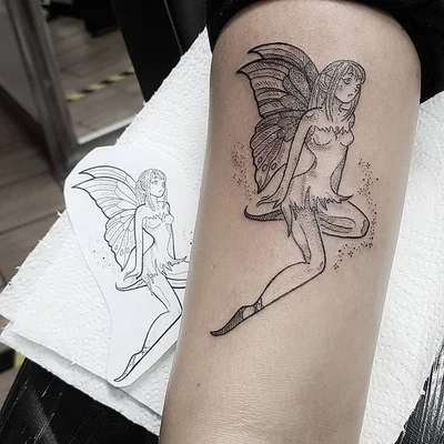 Nikki Kelly tattoo 045