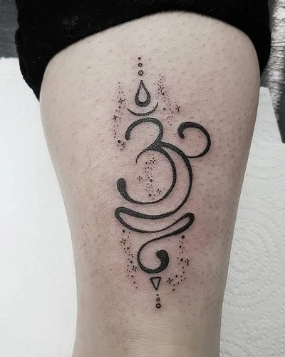 Nikki Kelly tattoo 049