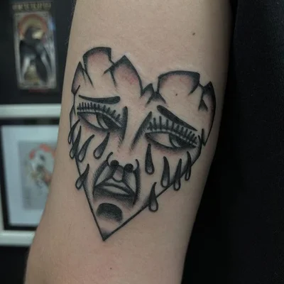 Siva Lobanja tattoo 021