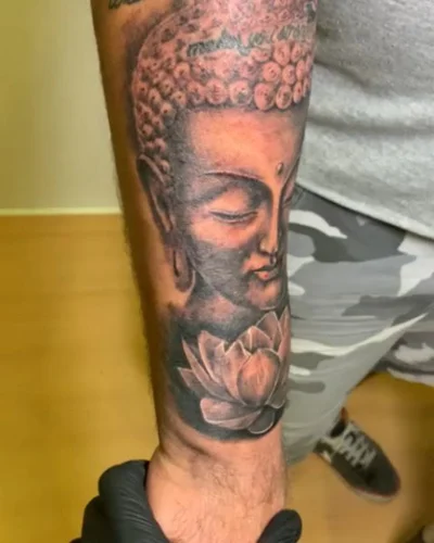 Six4Stitches tattoo 010