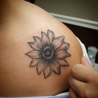 Justin Phillips tattoo 007