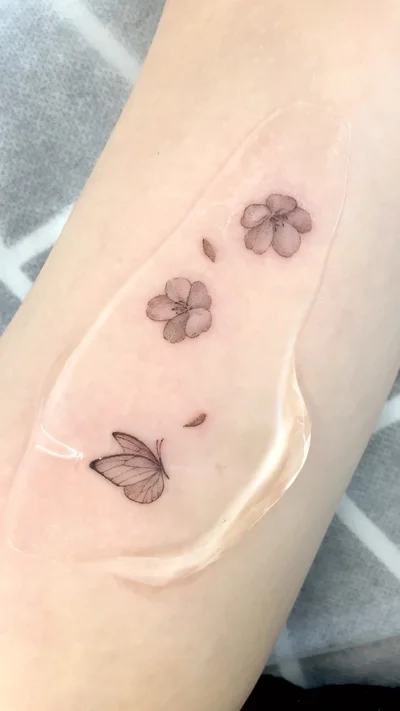 Siyeon tattoo ig_013