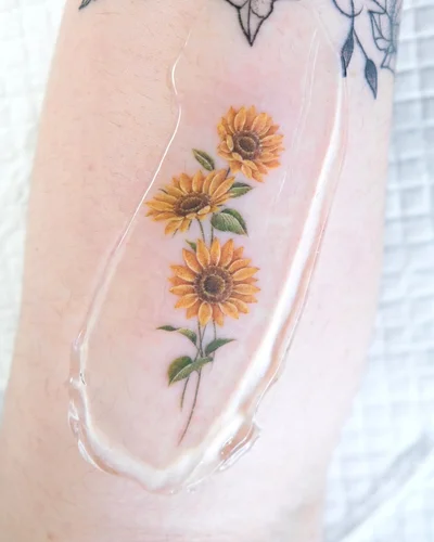 Siyeon tattoo ig_022