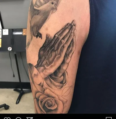 Steven House tattoo 011