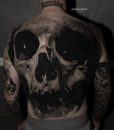 Skin Busters Tattoo tattoo 028