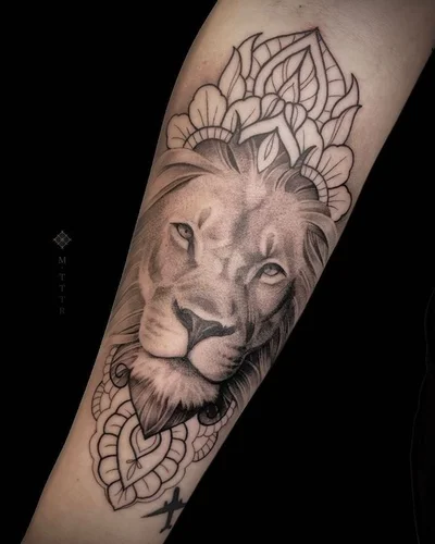 Skin Busters Tattoo tattoo 031