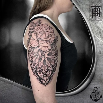 Skin Busters Tattoo tattoo 041