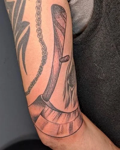 Shawn Pierce tattoo 043