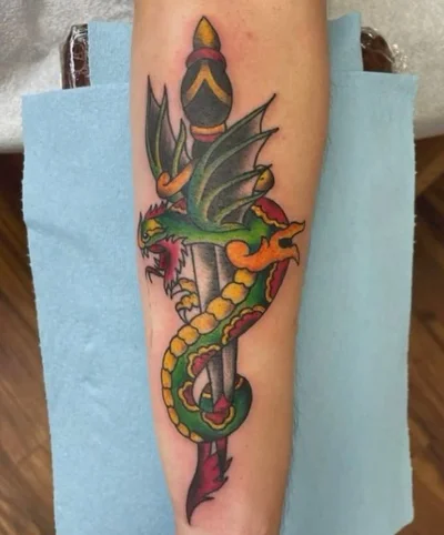 Skin Deep Tattoo & Piercing tattoo 012