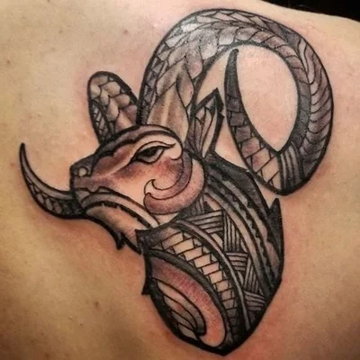 Skin Deep Tattoo & Piercing tattoo 024