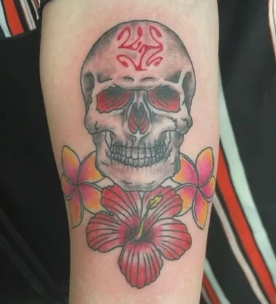 Skin Deep Tattoo & Piercing tattoo 036