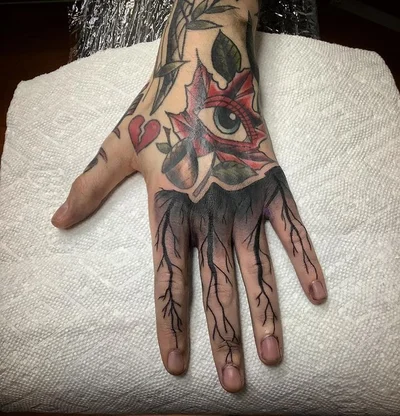 Independent Tattoo tattoo 014