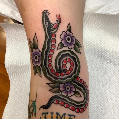 Independent Tattoo tattoo 046