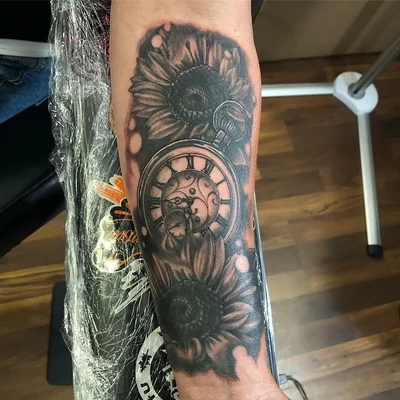 Mike Arneson tattoo 012
