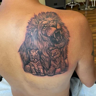 Mike Arneson tattoo 021