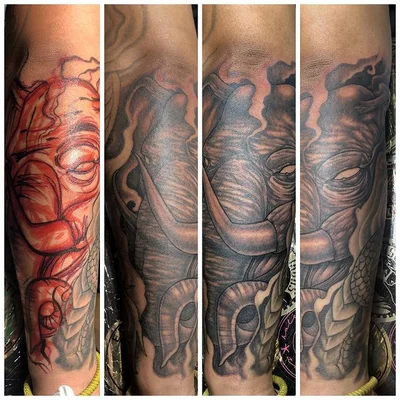 Mike Arneson tattoo 043