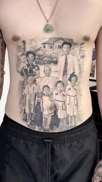 Robert Pho tattoo 015