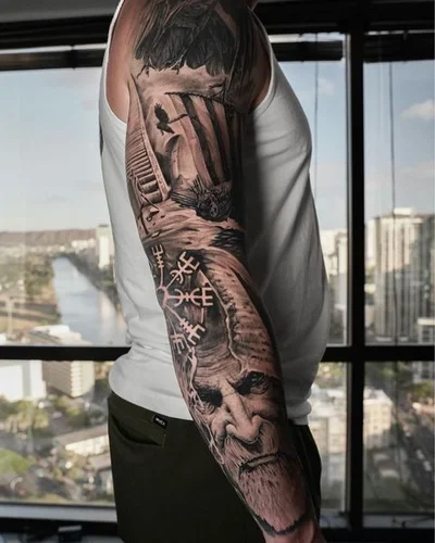 Robert Pho tattoo 027