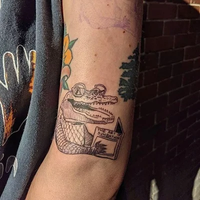 Skin Hooked tattoo 018