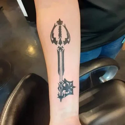 Skin Hooked tattoo 020