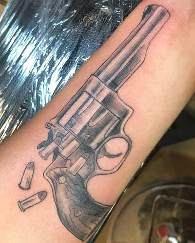 Skin Hooked tattoo 021