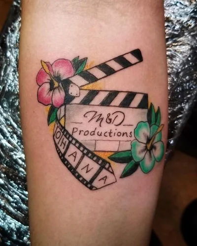 Skin Hooked tattoo 043