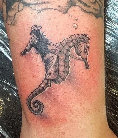 Skin Hooked tattoo 049