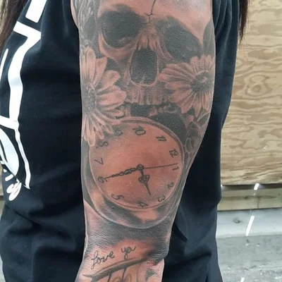 Skin Tight Tattoo tattoo 024