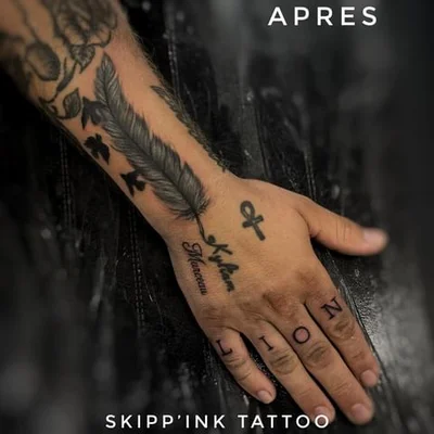 Max Labeille tattoo 015