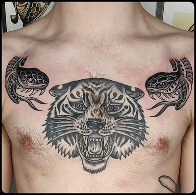 Helen Skullduggery tattoo 028