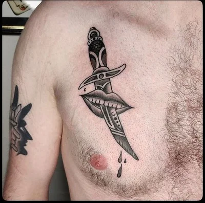 Helen Skullduggery tattoo 031