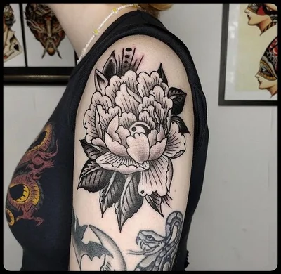 Helen Skullduggery tattoo 044