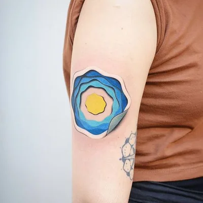 Sku Plux tattoo 022